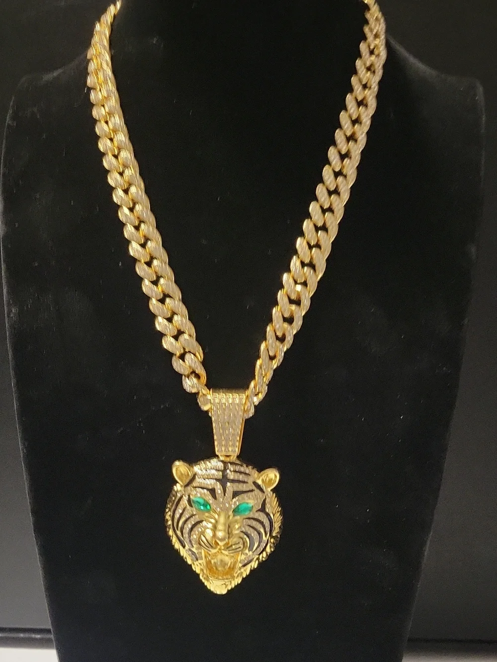 Gold Tiger Head Pendant Necklace - . 20in